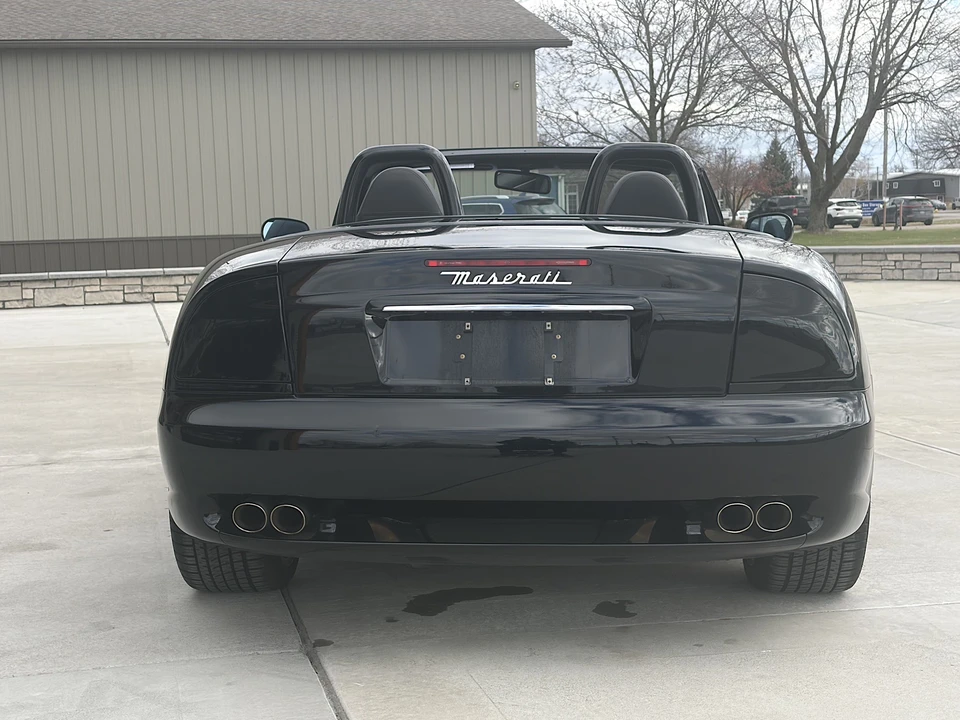 2003 Maserati Spyder - Image 13 of 31