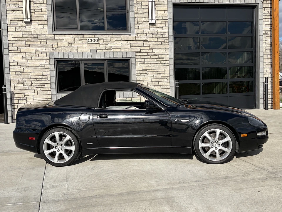 2003 Maserati Spyder - Image 11 of 31