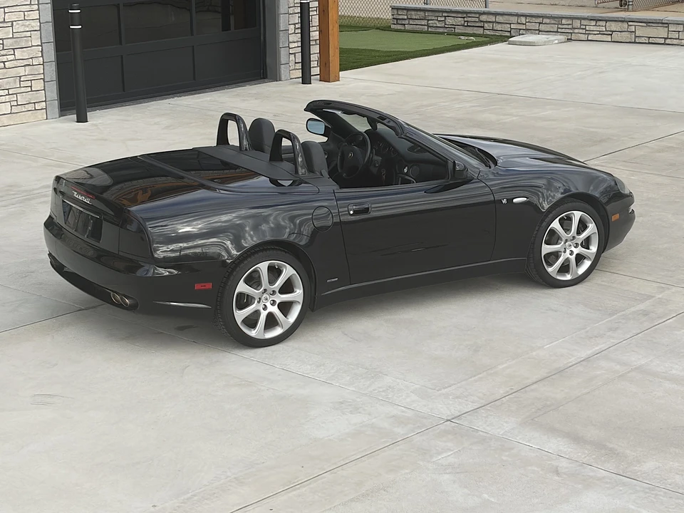 2003 Maserati Spyder - Image 4 of 31
