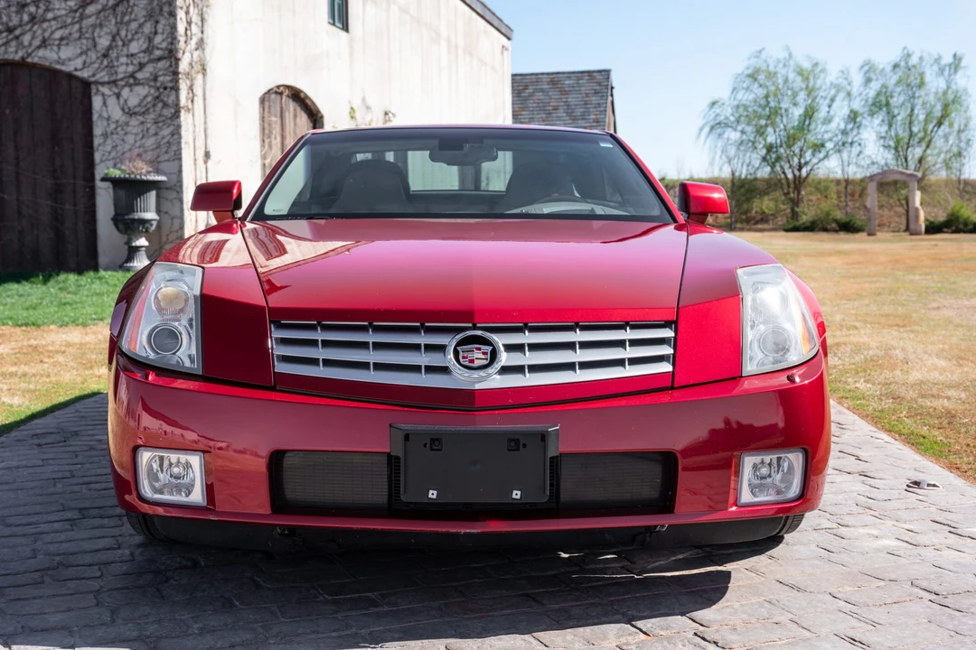 2004 Cadillac XLR - Image 4 of 31