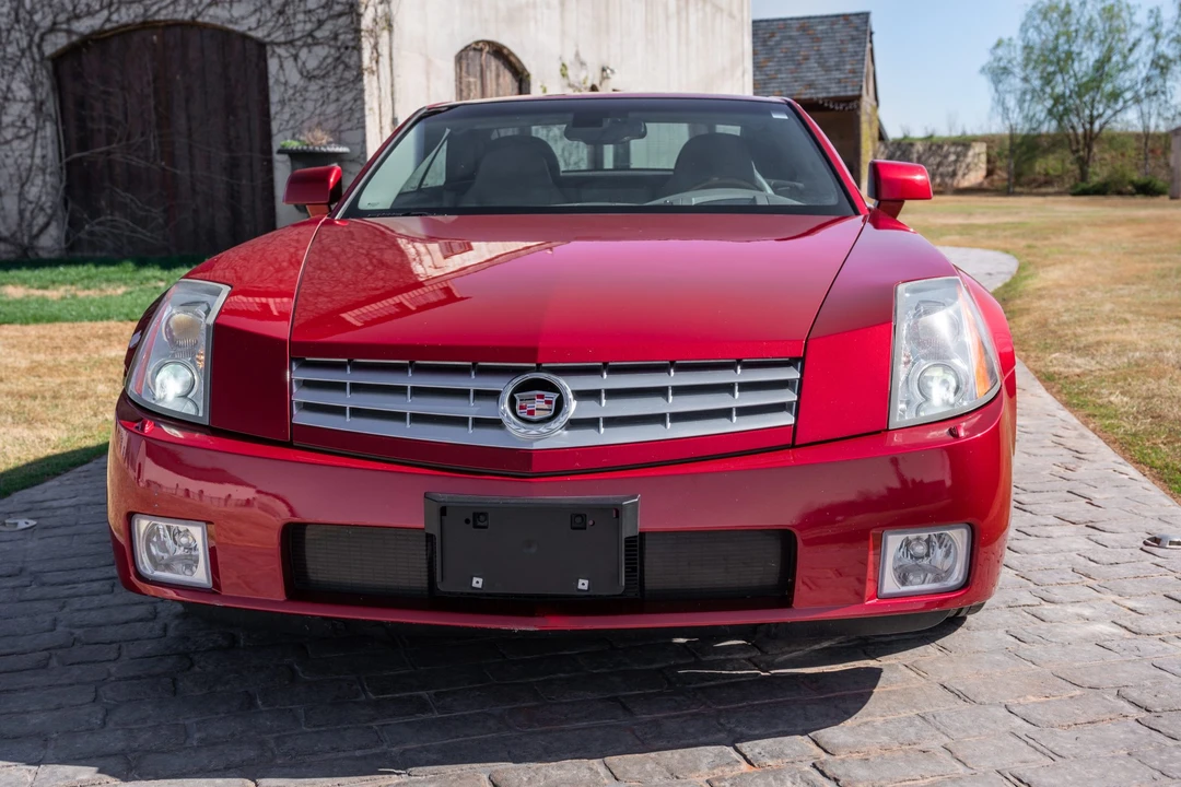 2004 Cadillac XLR - Image 3 of 31
