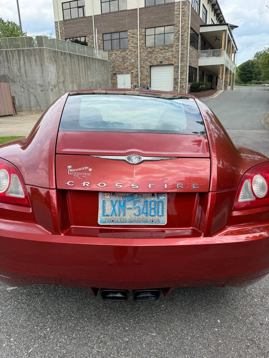 2004 Chrysler Crossfire - Image 12 of 31