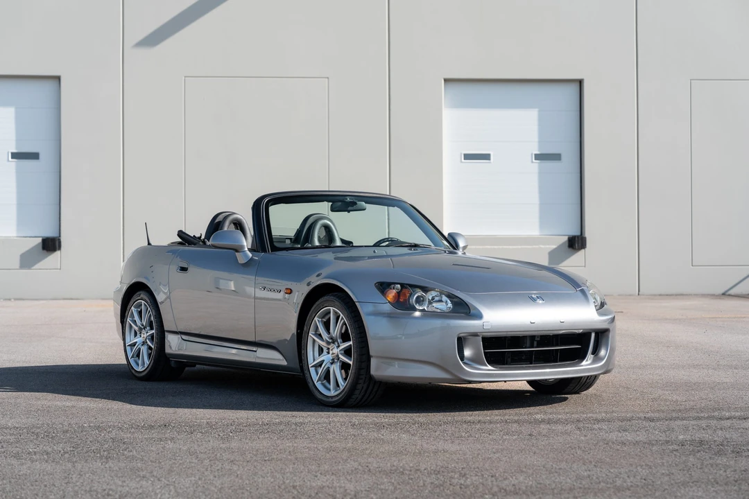 2004 Honda AP2 S2000 - Image 2 of 31