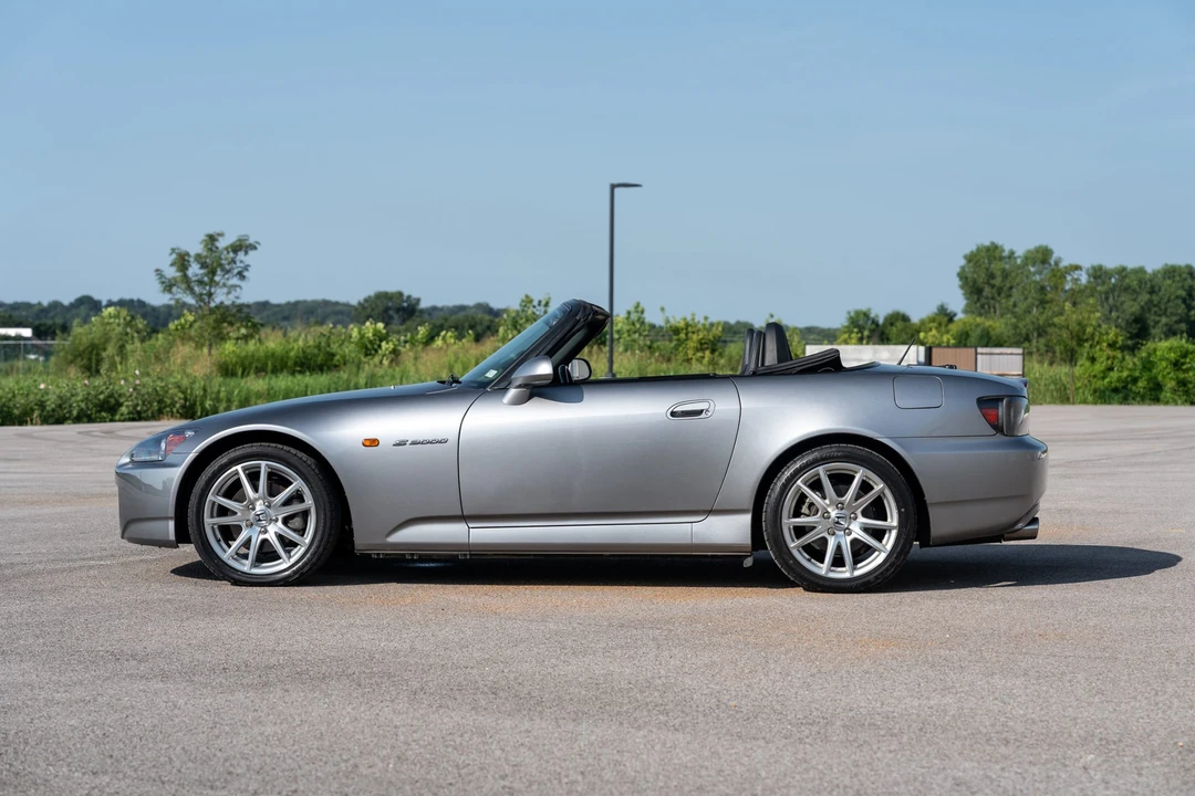 2004 Honda AP2 S2000 - Image 11 of 31