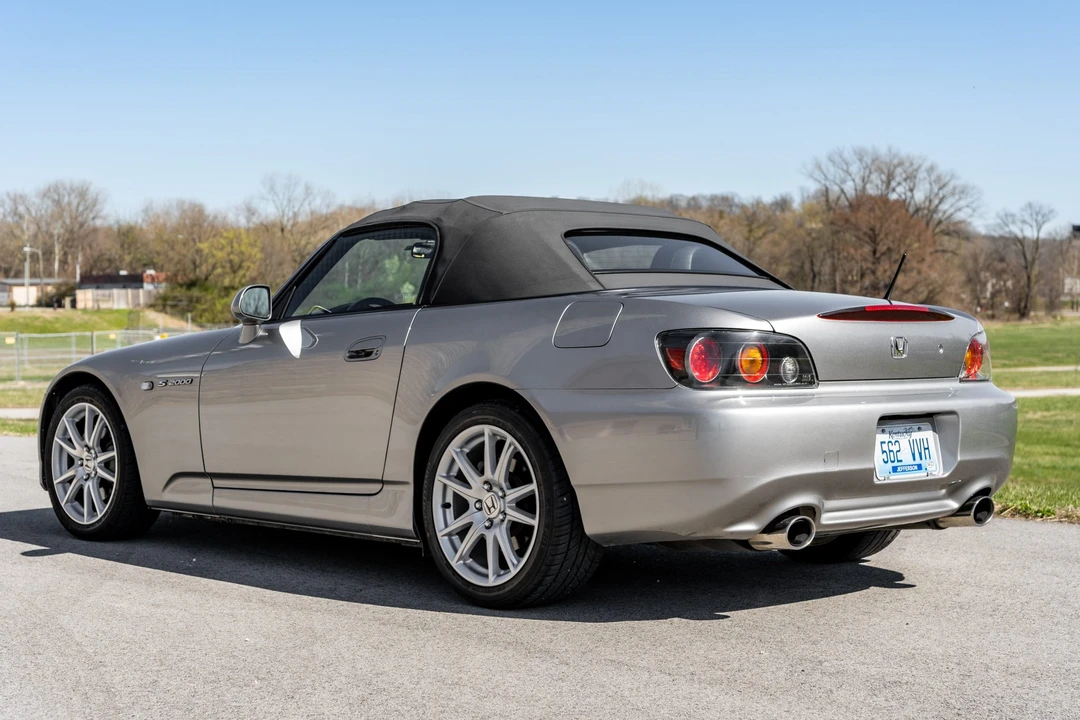 2004 Honda AP2 S2000 - Image 8 of 31