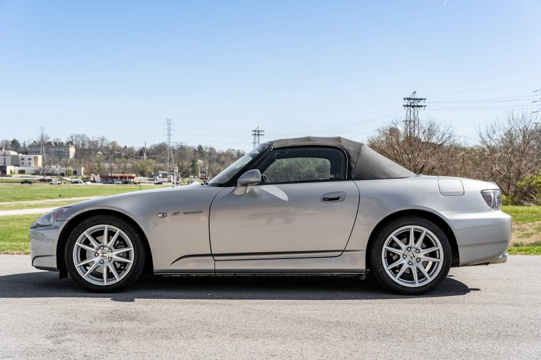 2004 Honda AP2 S2000 - Image 9 of 31