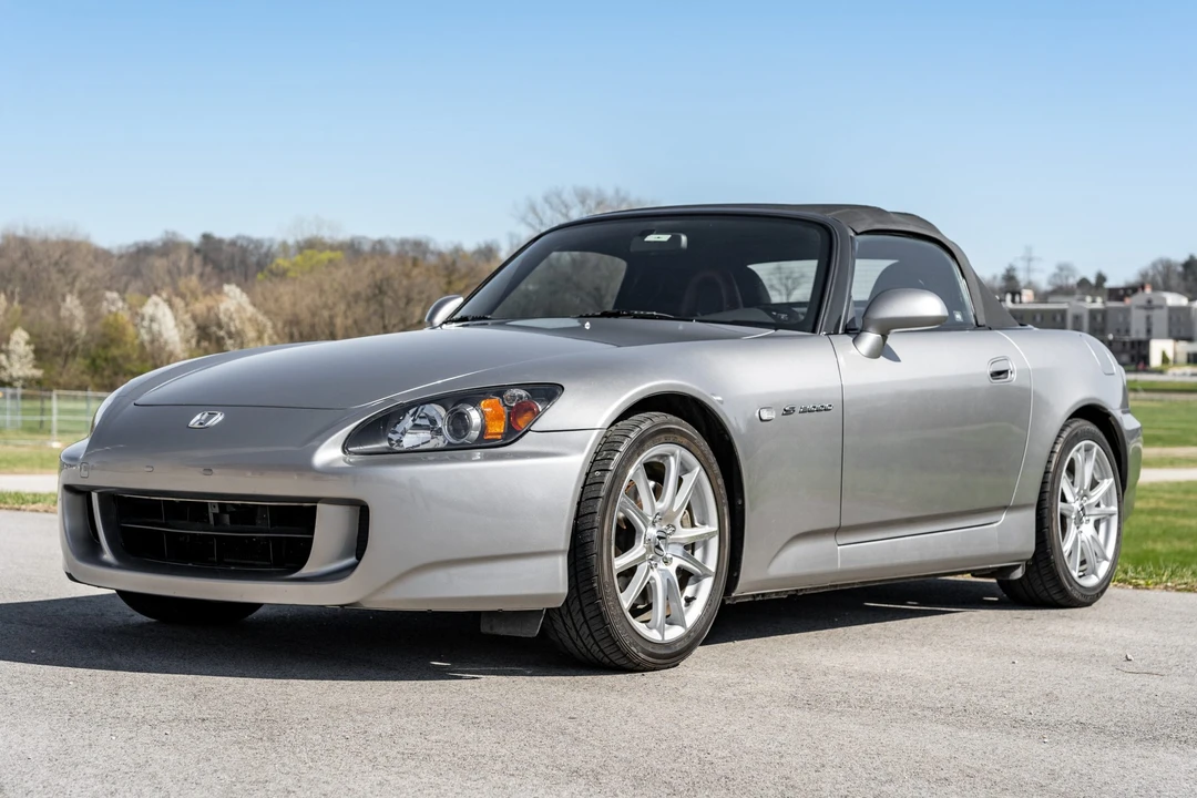 2004 Honda AP2 S2000 - Image 2 of 31