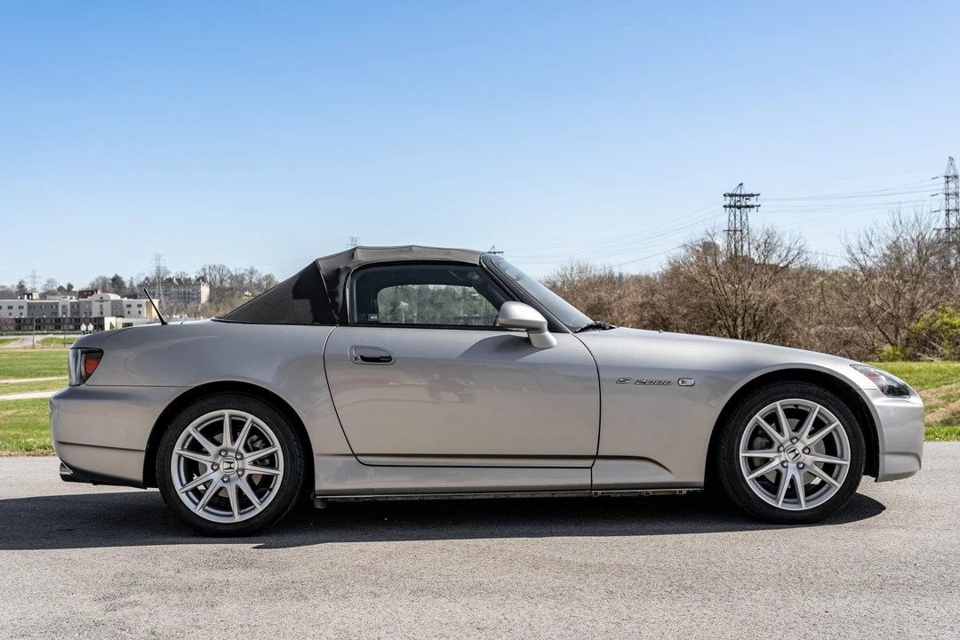2004 Honda AP2 S2000 - Image 5 of 31