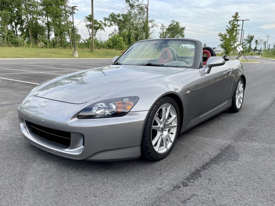 2004 Honda AP2 S2000 - Image 2 of 31