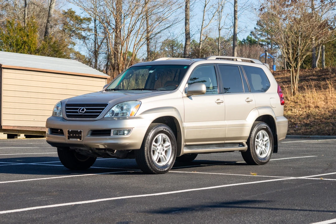 2004 Lexus GX 1st Gen - Image 2 of 31