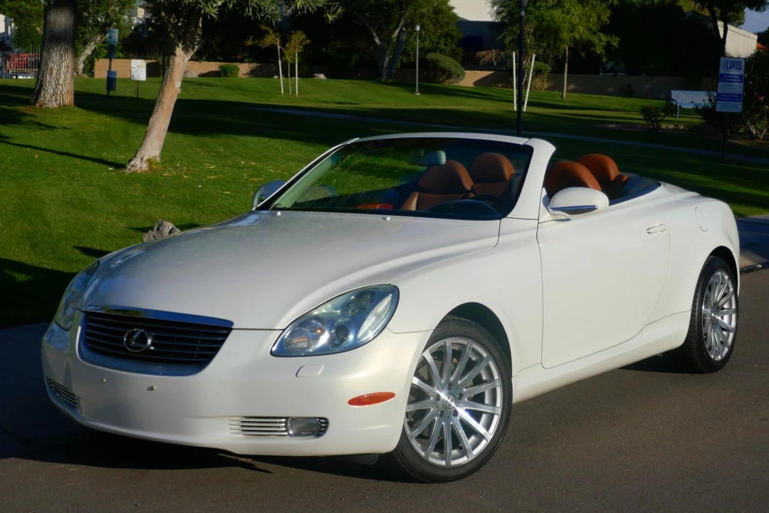 2004 Lexus SC430 - Image 15 of 31