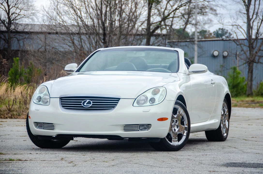 2004 Lexus SC430 - Image 17 of 31