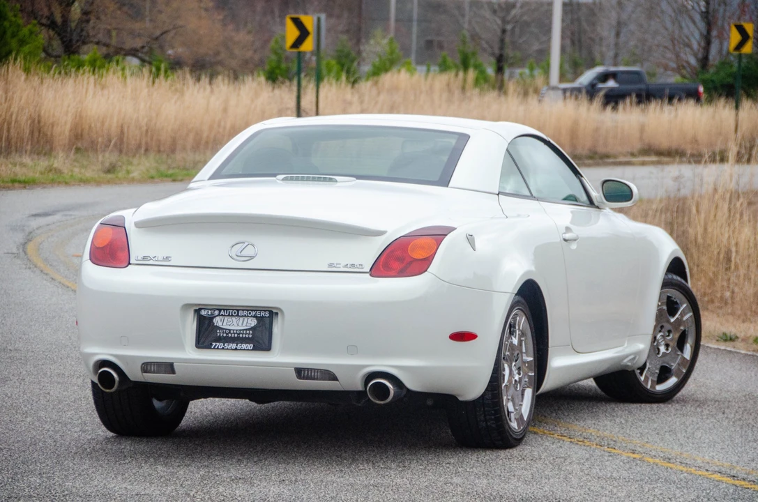 2004 Lexus SC430 - Image 8 of 31