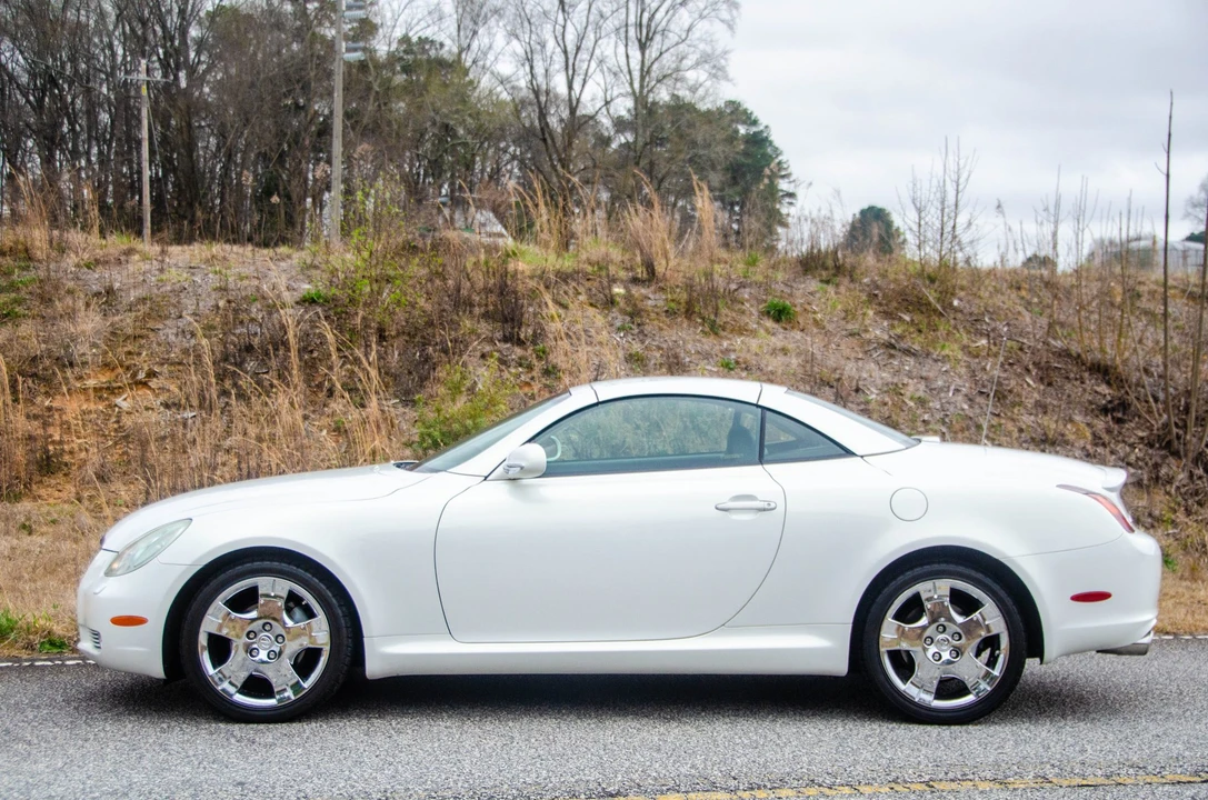 2004 Lexus SC430 - Image 11 of 31