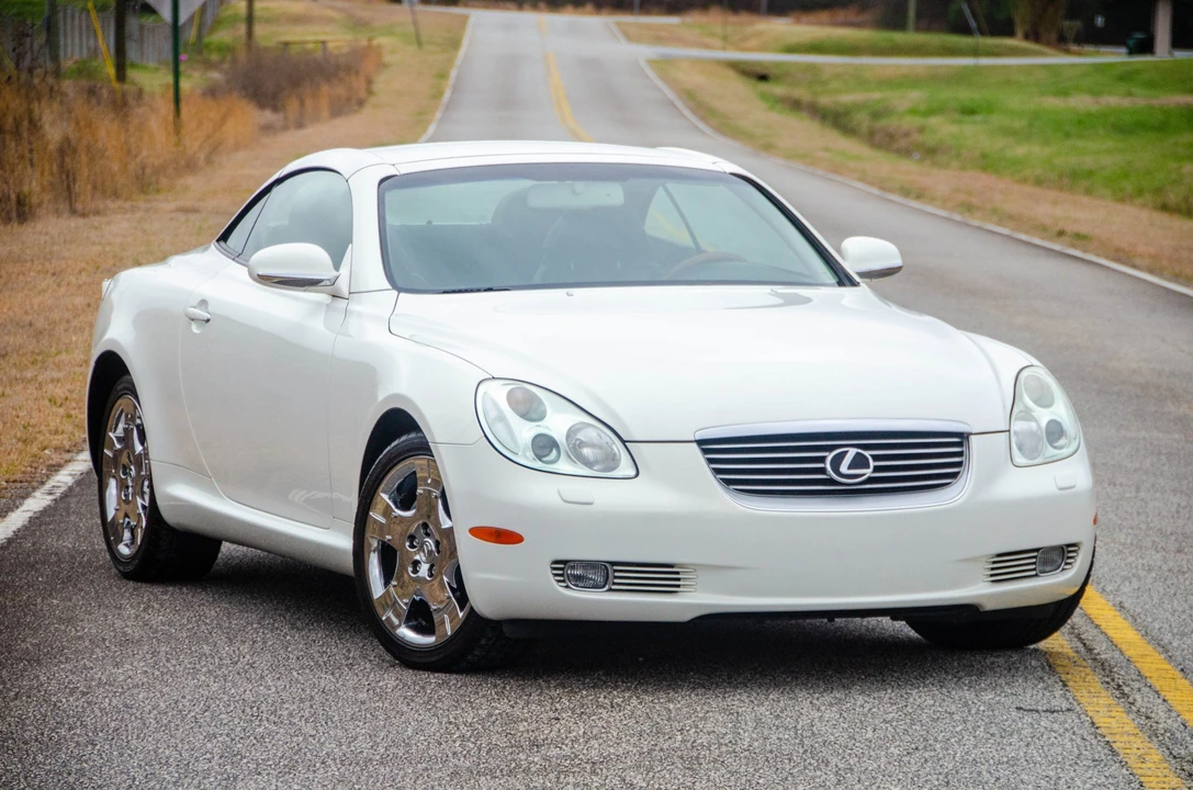 2004 Lexus SC430 - Image 4 of 31