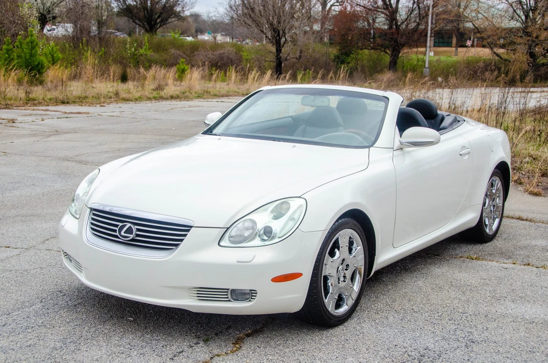 2004 Lexus SC430 - Image 14 of 31