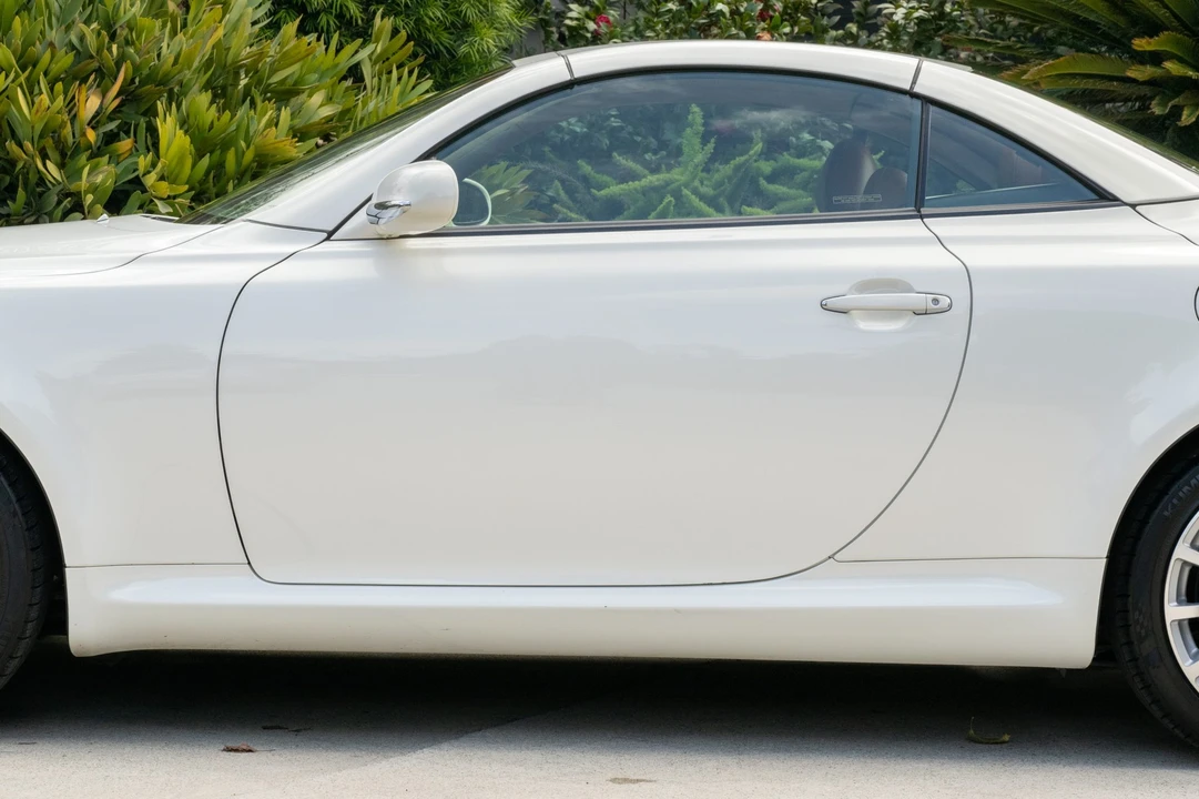 2004 Lexus SC430 - Image 18 of 31