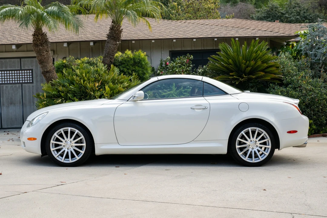 2004 Lexus SC430 - Image 16 of 31
