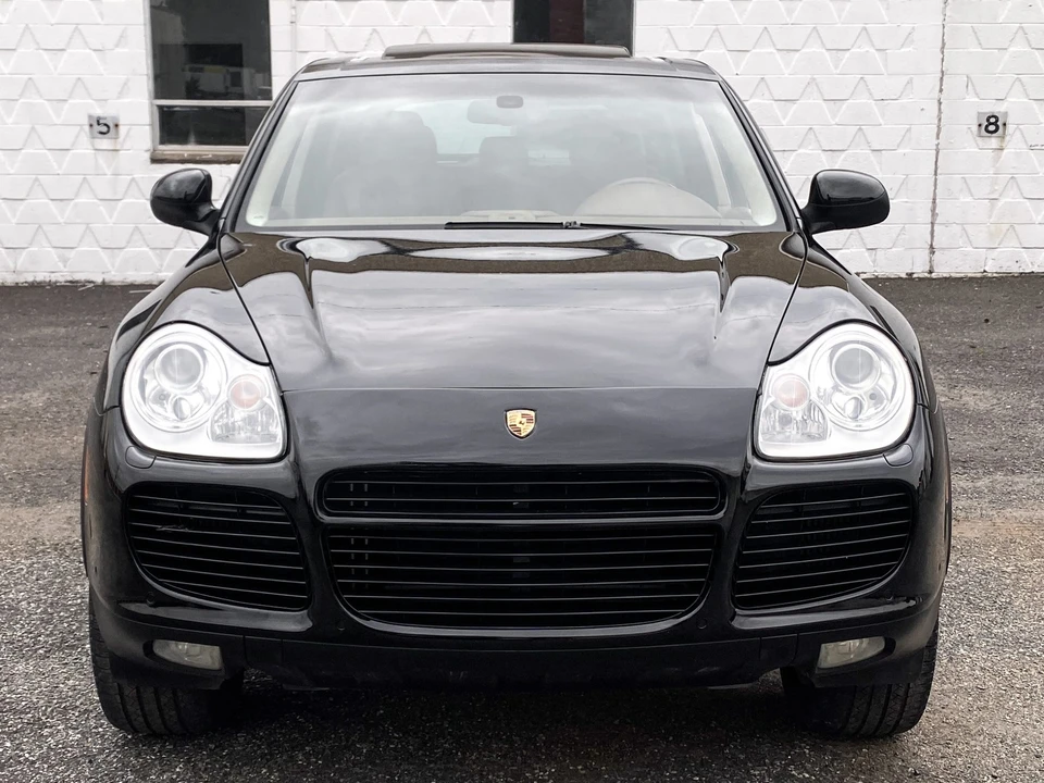 2004 Porsche 955/957 Cayenne Turbo - Image 10 of 31