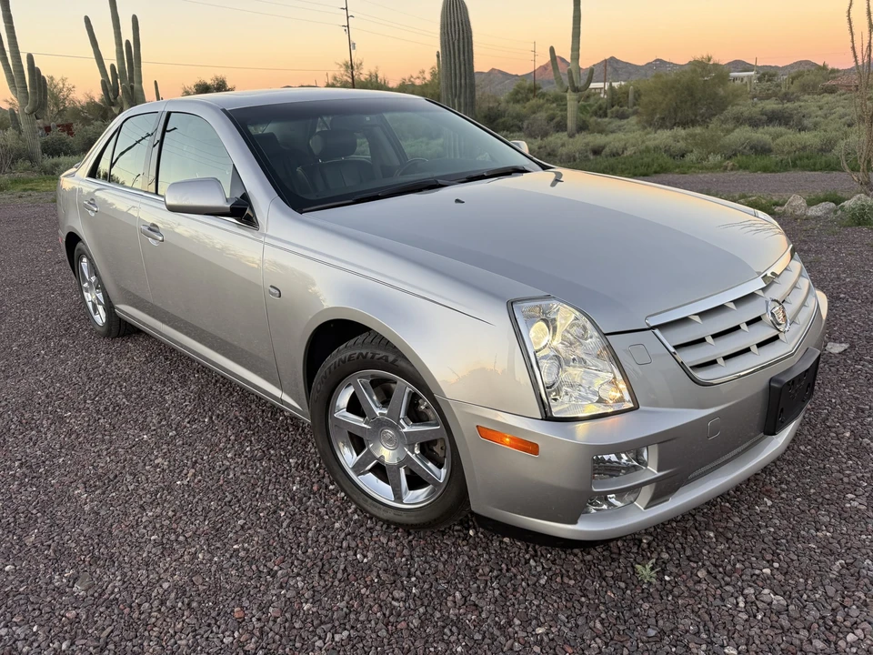 2005 Cadillac STS - Image 6 of 31