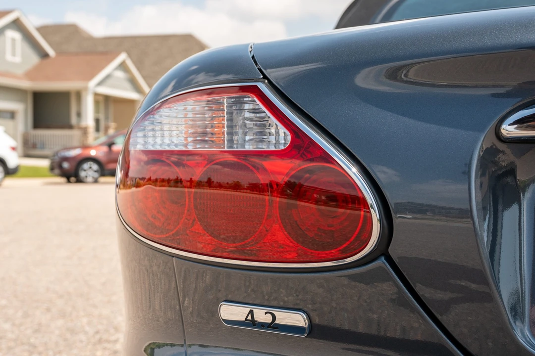 2005 Jaguar X100 XK8 - Image 27 of 31