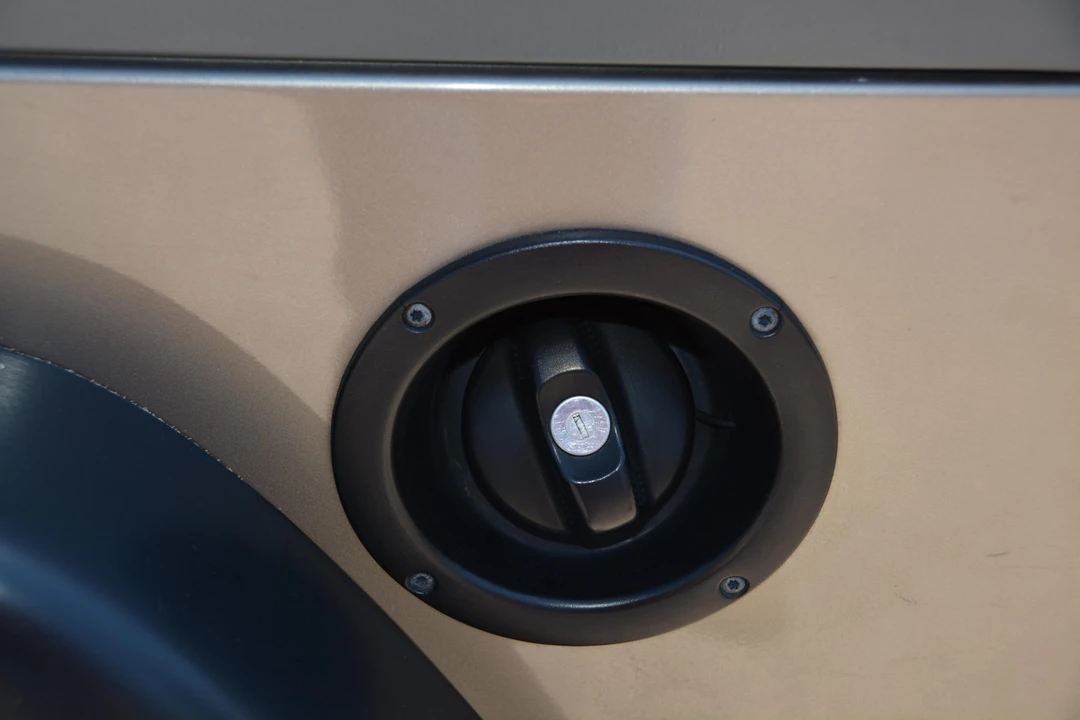 2005 Jeep TJ Wrangler - Image 25 of 31