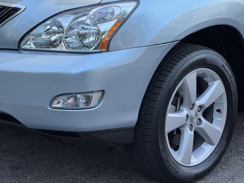 2005 Lexus RX 2nd Gen - Image 18 of 31