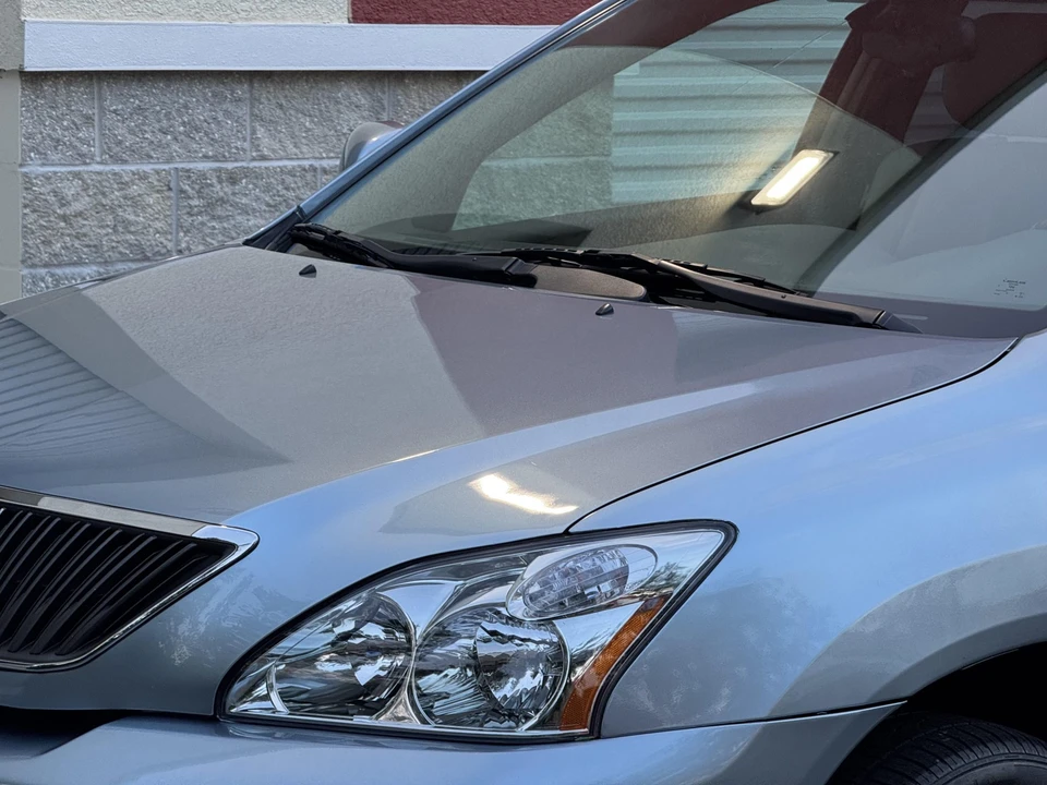2005 Lexus RX 2nd Gen - Image 17 of 31