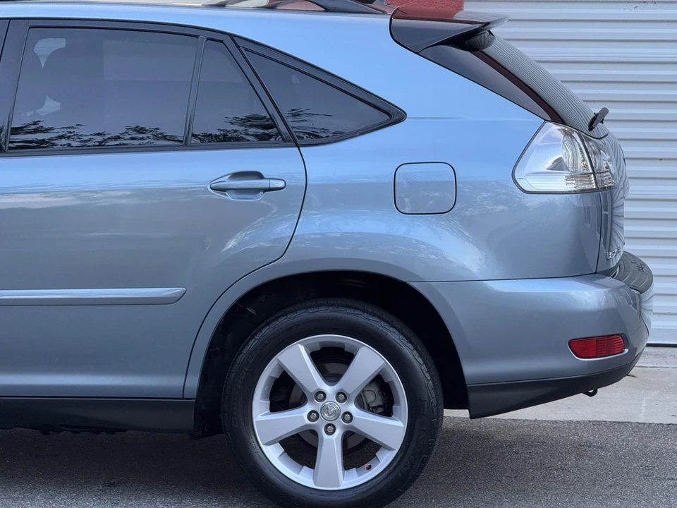 2005 Lexus RX 2nd Gen - Image 25 of 31