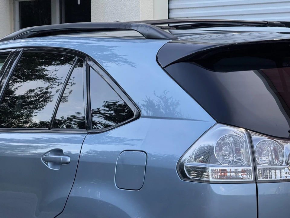 2005 Lexus RX 2nd Gen - Image 24 of 31