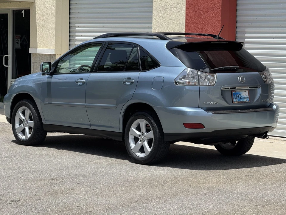 2005 Lexus RX 2nd Gen - Image 6 of 31