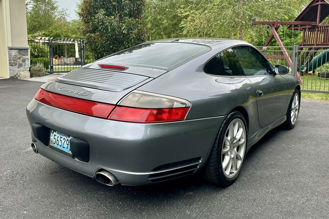 2005 Porsche 996 Carrera 4S - Image 5 of 31