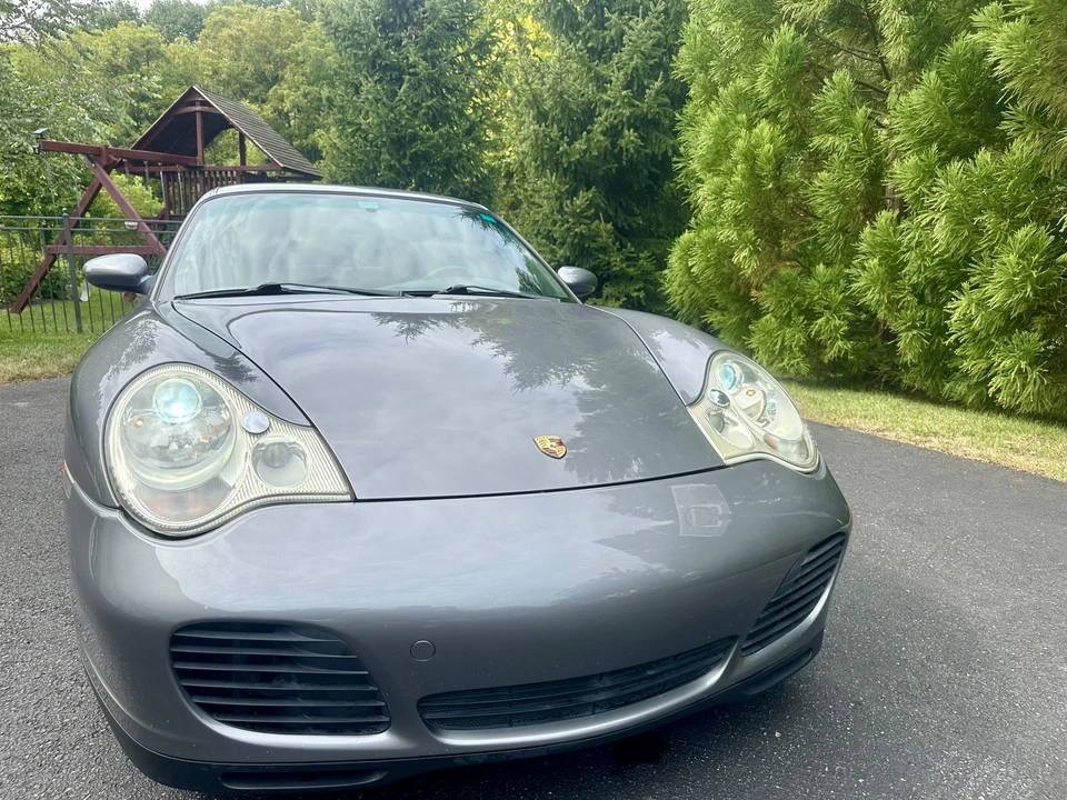 2005 Porsche 996 Carrera 4S - Image 27 of 31