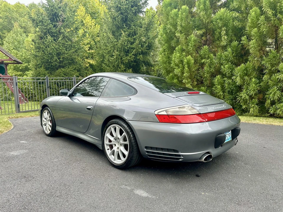 2005 Porsche 996 Carrera 4S - Image 8 of 31