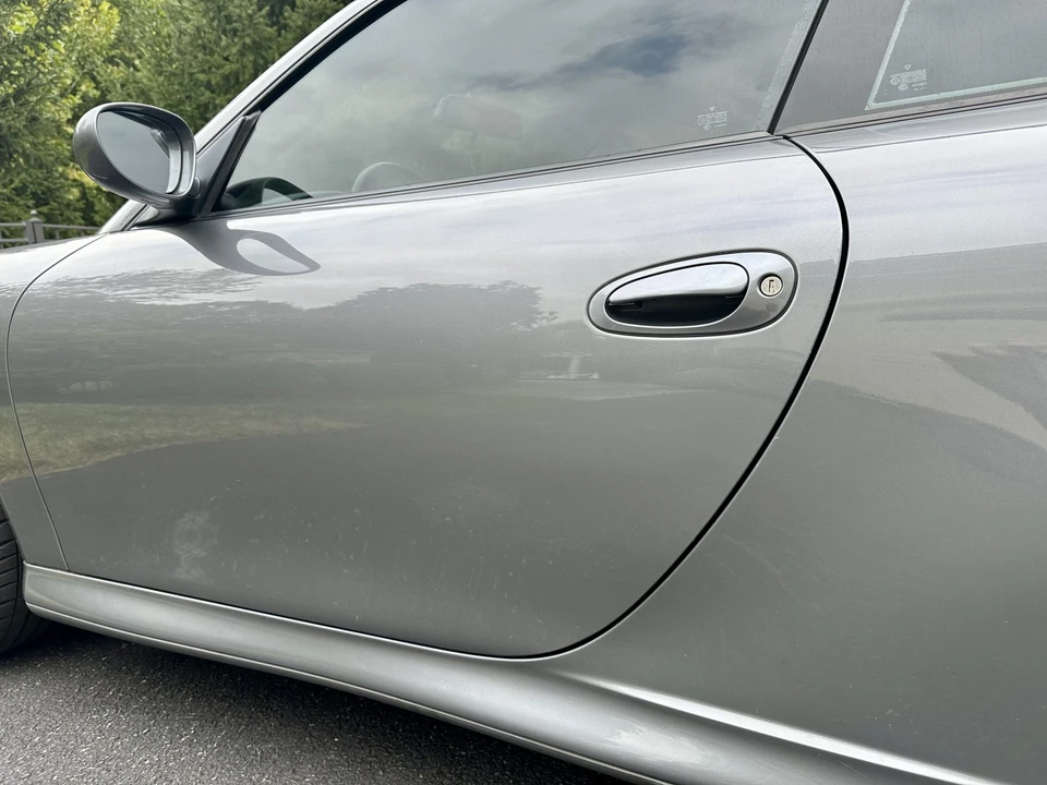 2005 Porsche 996 Carrera 4S - Image 12 of 31