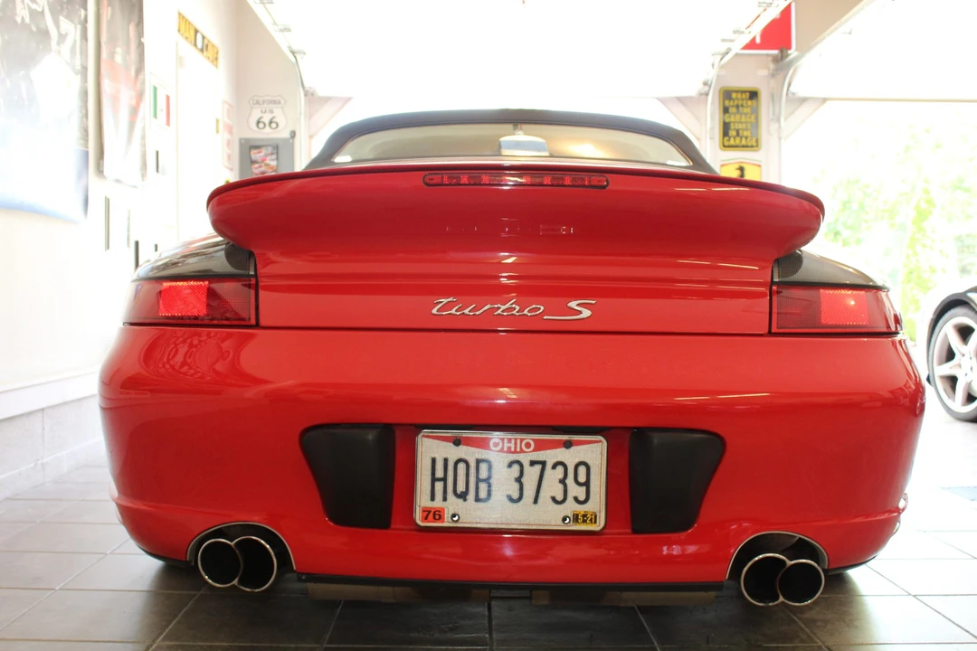2005 Porsche 996 Turbo - Image 15 of 31