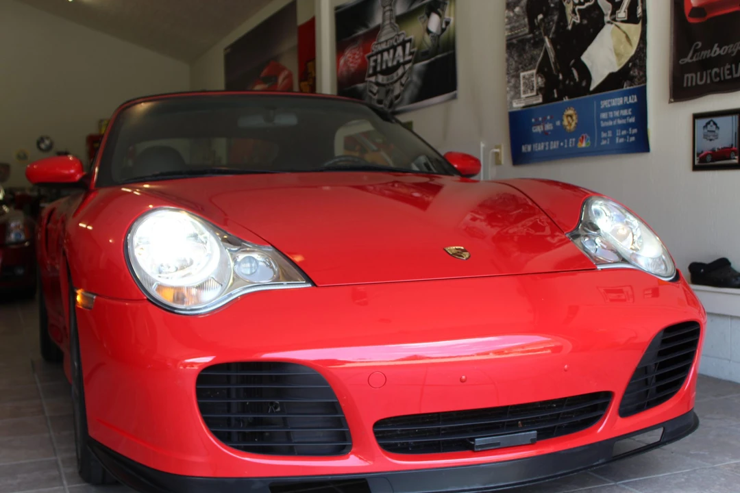 2005 Porsche 996 Turbo - Image 7 of 31