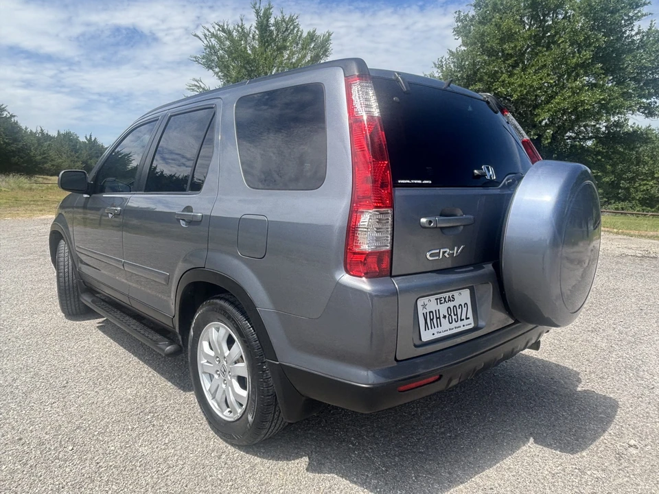 2006 Honda CR-V 2nd Gen - Image 4 of 31