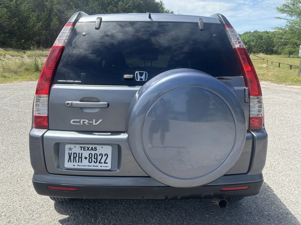 2006 Honda CR-V 2nd Gen - Image 5 of 31