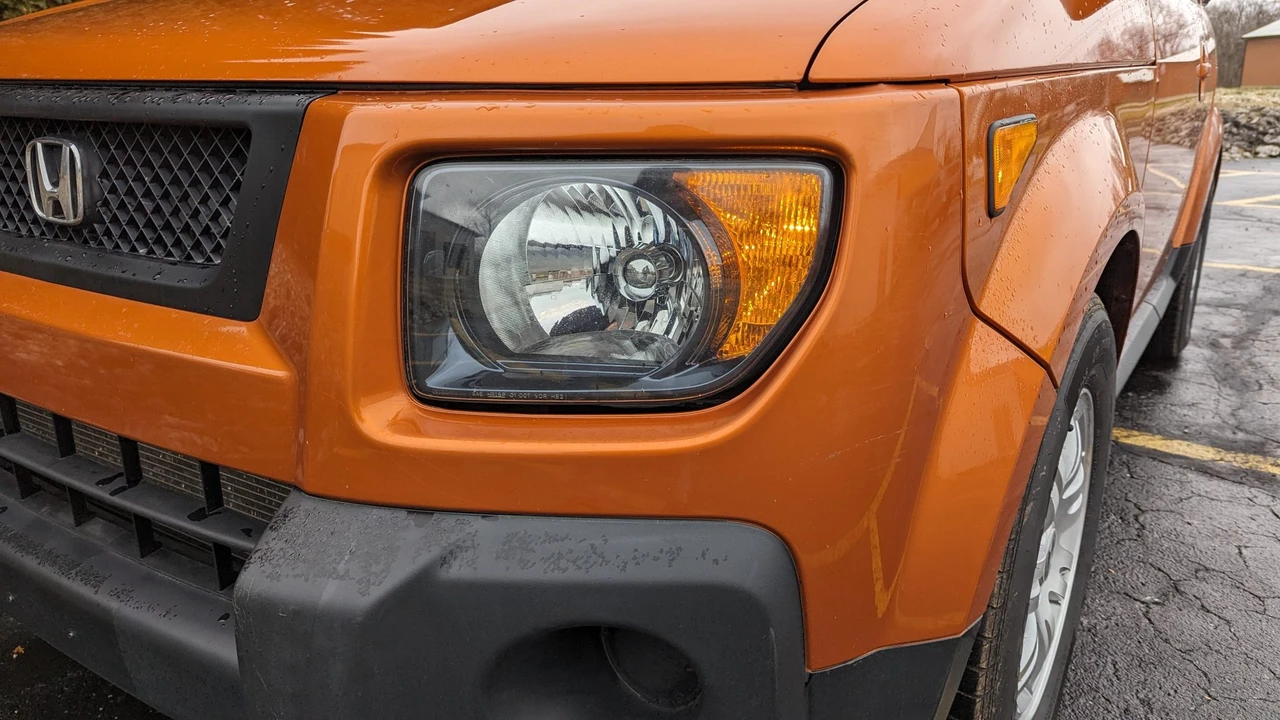 2006 Honda Element - Image 11 of 31