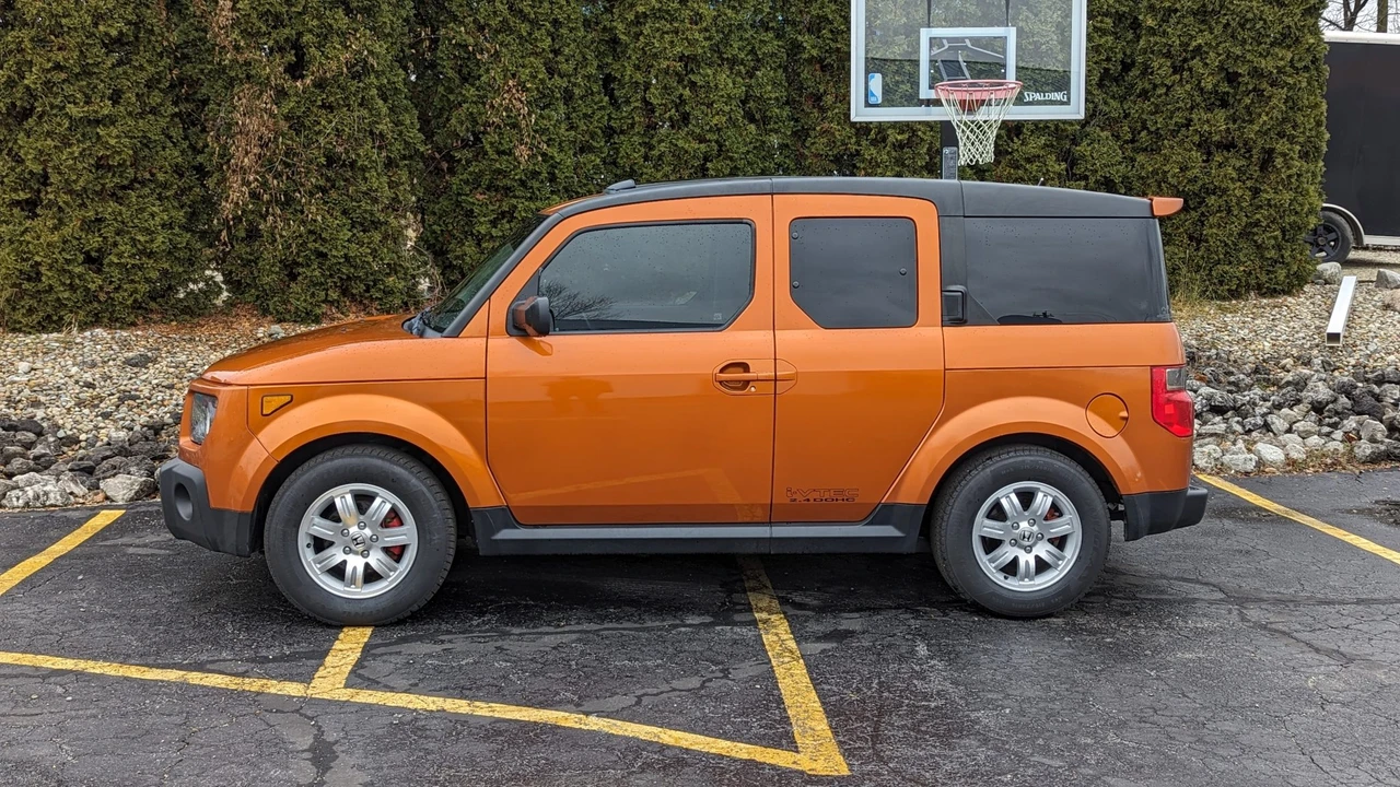 2006 Honda Element - Image 8 of 31