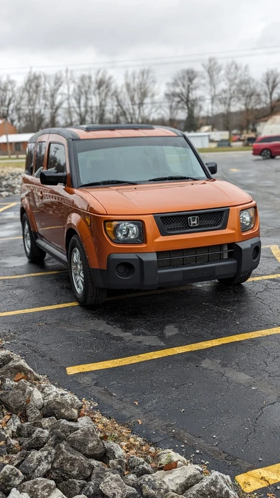 2006 Honda Element - Image 3 of 31