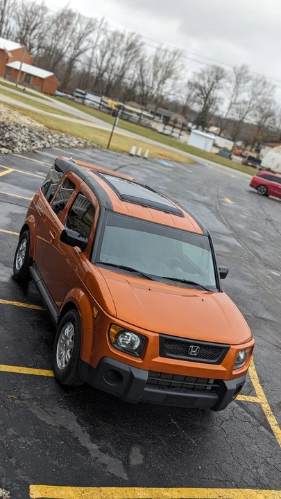 2006 Honda Element - Image 2 of 31
