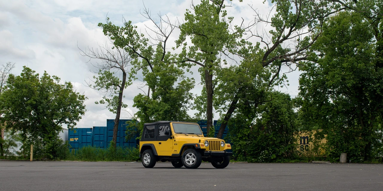 2006 Jeep TJ Wrangler - Image 25 of 31