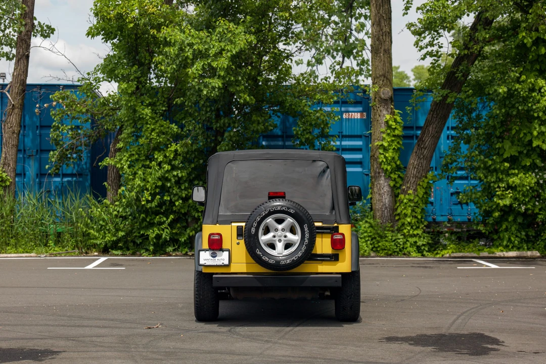 2006 Jeep TJ Wrangler - Image 15 of 31