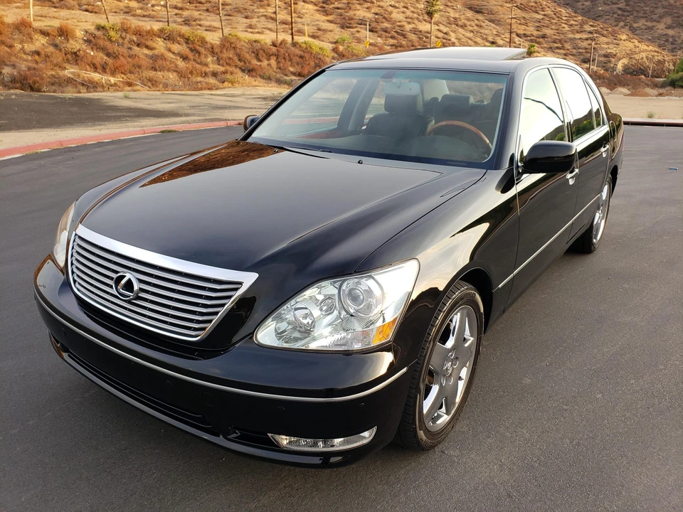 2006 Lexus LS 3rd Gen - Image 21 of 31