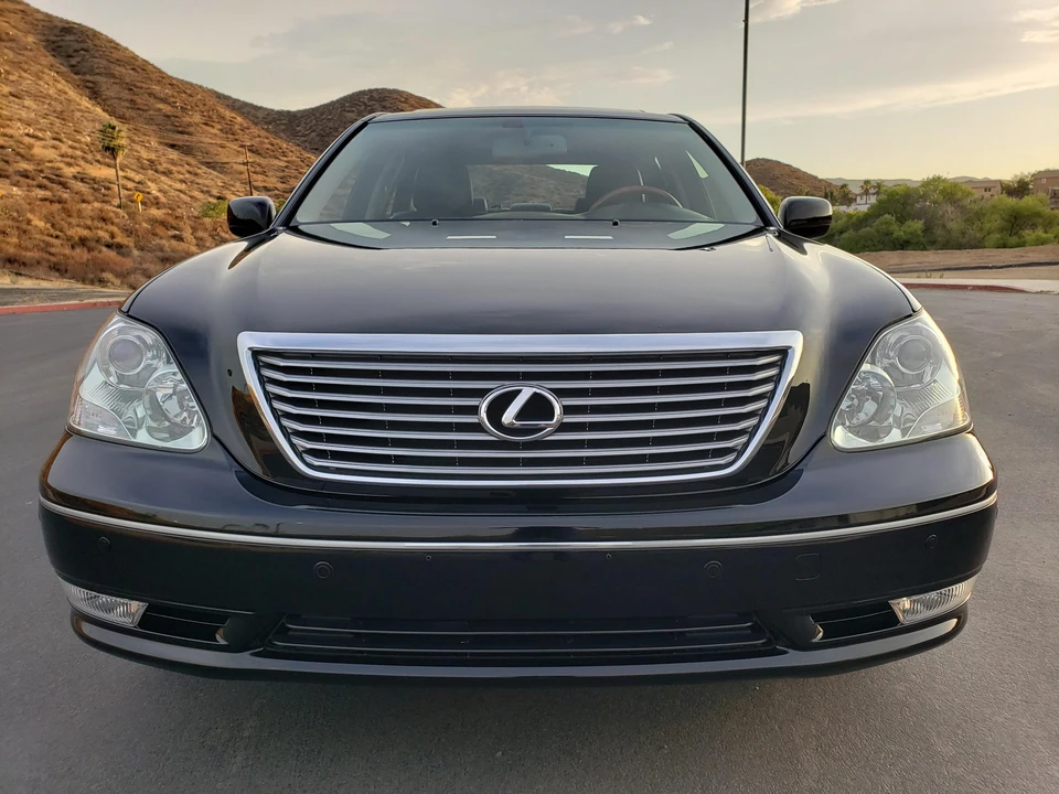 2006 Lexus LS 3rd Gen - Image 23 of 31
