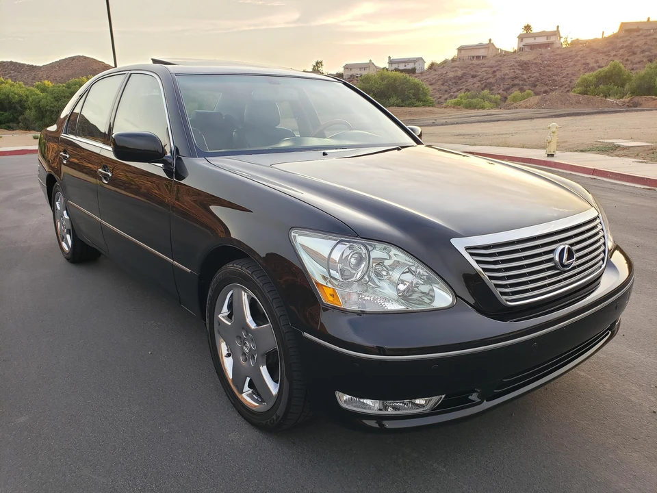 2006 Lexus LS 3rd Gen - Image 24 of 31