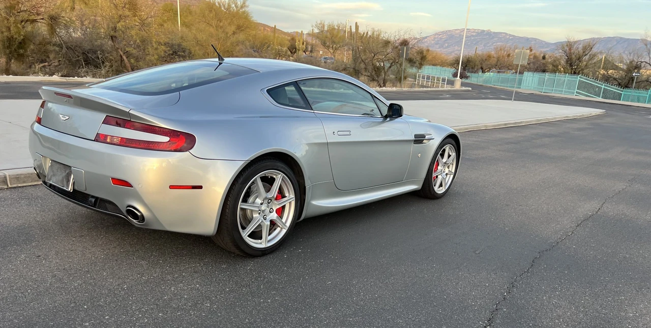 2007 Aston Martin V8 Vantage (2006-2017) - Image 23 of 31