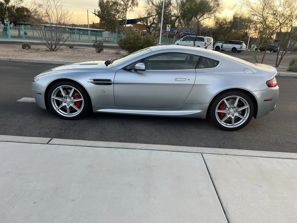 2007 Aston Martin V8 Vantage (2006-2017) - Image 8 of 31